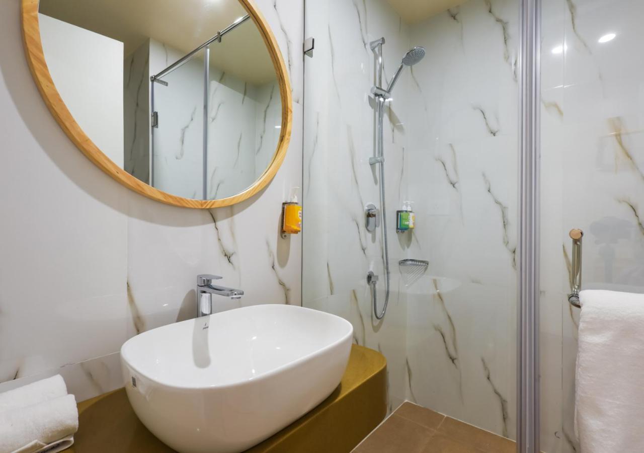 Bloom Hotel - Golf Course Road, Sector 43 Gurgaon Extérieur photo