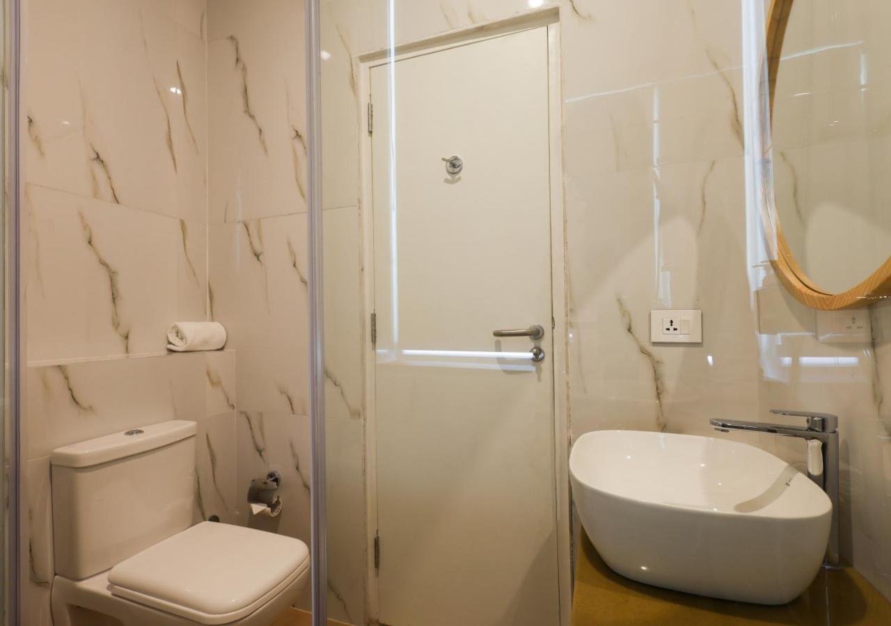 Bloom Hotel - Golf Course Road, Sector 43 Gurgaon Extérieur photo