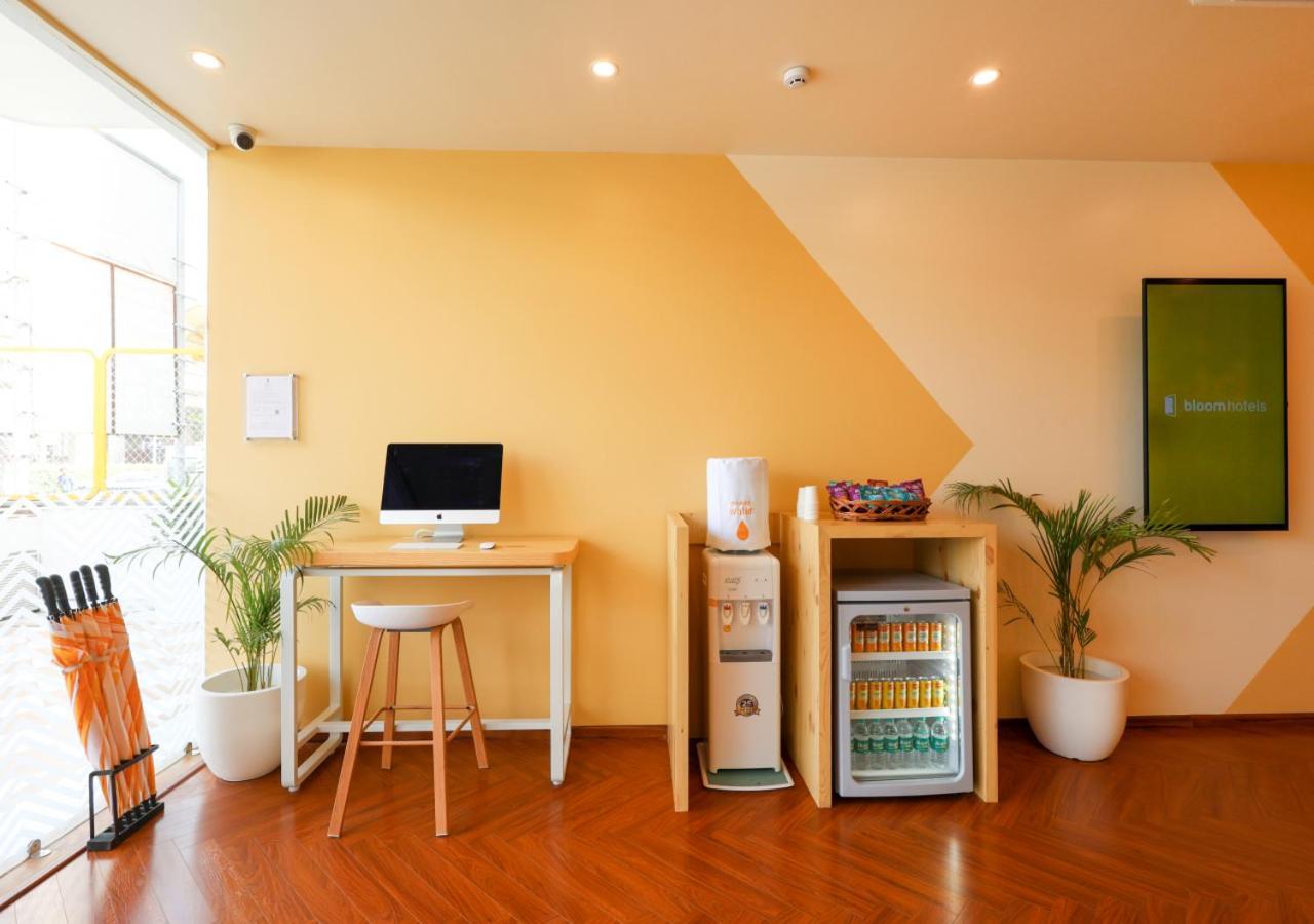 Bloom Hotel - Golf Course Road, Sector 43 Gurgaon Extérieur photo